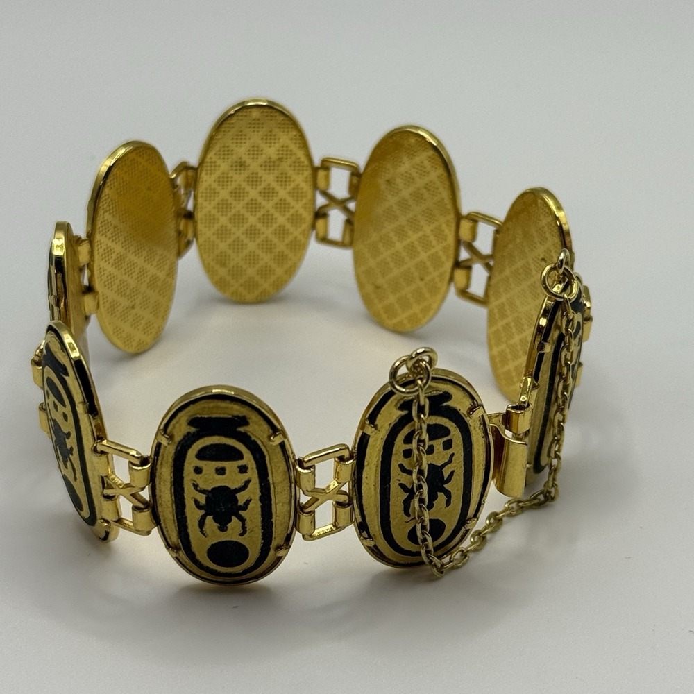 IA Signed Panel Bracelet Egyptian Revival Scarab Beetle Black Gold Tone Safety - Picture 3 of 8